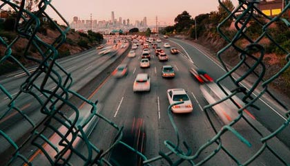 开云下载-公牛轻取猛龙，布克完成帽子戏法——NBA激战背后的精彩瞬间