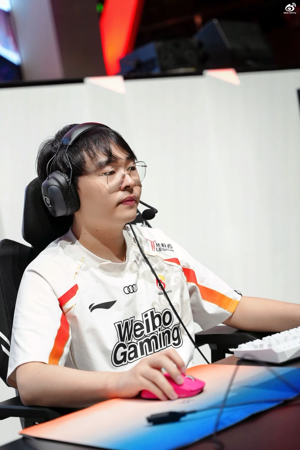 BLG力克FLY,Nemesis打破历史纪录 BLG力克FLY,Nemesis打破历史纪录