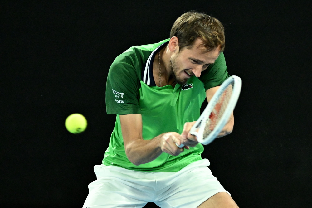 包含温网逆转澳网，梅德韦杰夫高光表现的词条